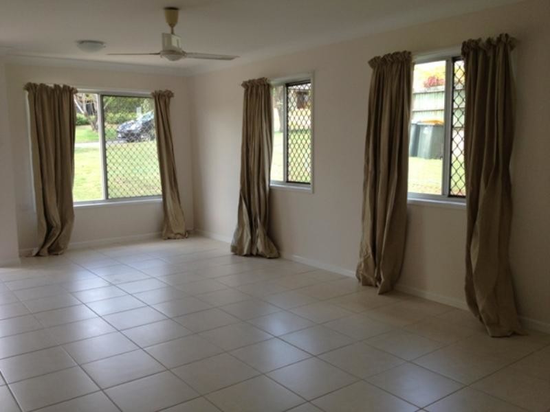 1/15 Treseder Street, The Range QLD 4700